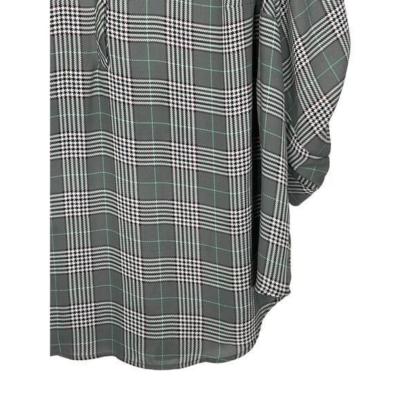 Torrid Harper Gray Plaid A-line Lightweight 3/4" Sleeves V-neck Blouse Size 3 - Picture 3 of 9